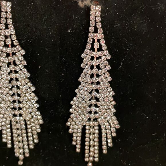 3.25” free moving silver tone long chain crystal chandelier stud earrings - Picture 7 of 11